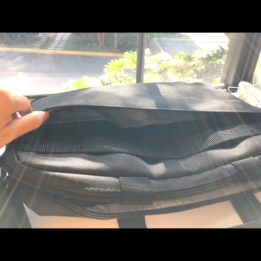 New! HP 14.1 Business Slim Top Load laptop bag